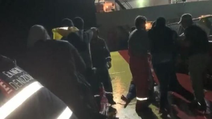İspanya açıklarında mültecilerin imdadına Türk denizciler yetişti