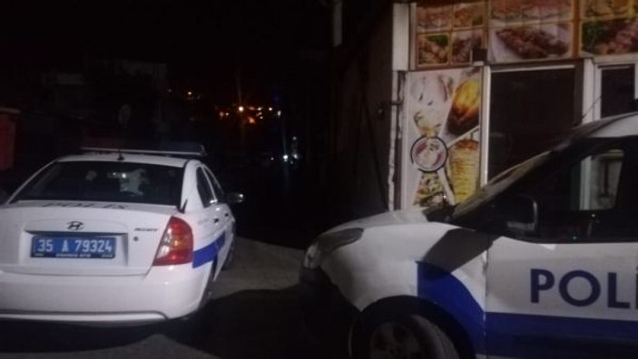 İzmir’de seyir halindeki otomobile ateş açıldı: 1 ölü