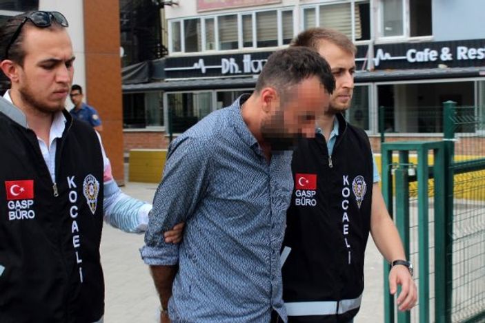 Iraklı turisti gasbeden taksici serbest bırakıldı