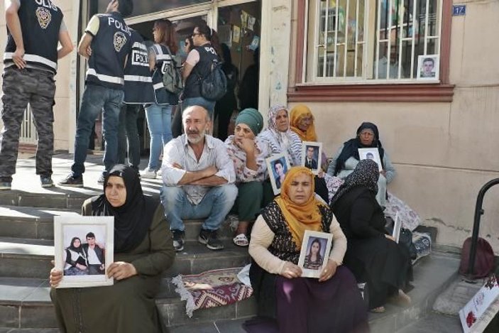 HDP önünde eylem yapan aile sayısı 23 oldu