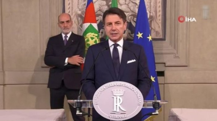 İtalya’nın yeni hükümeti, göçmenleri kabul etti