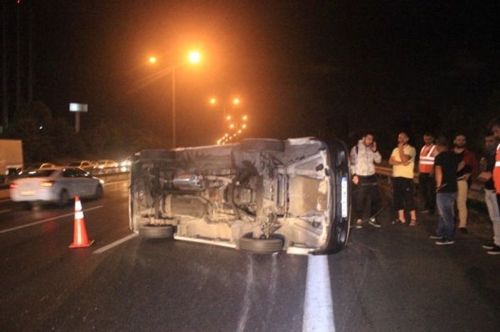 TEM otoyolunda trafik kazası: 4 yaralı