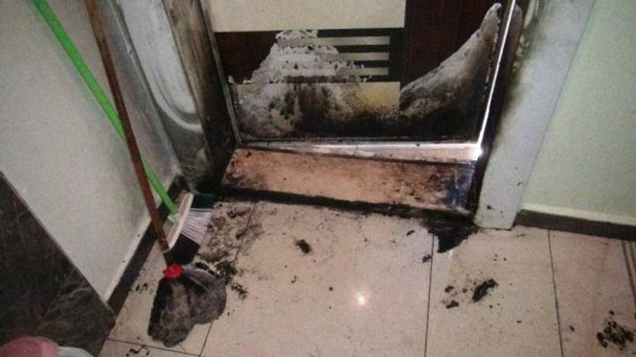 Diyarbakır'da sinirlenen kişi evini yaktı