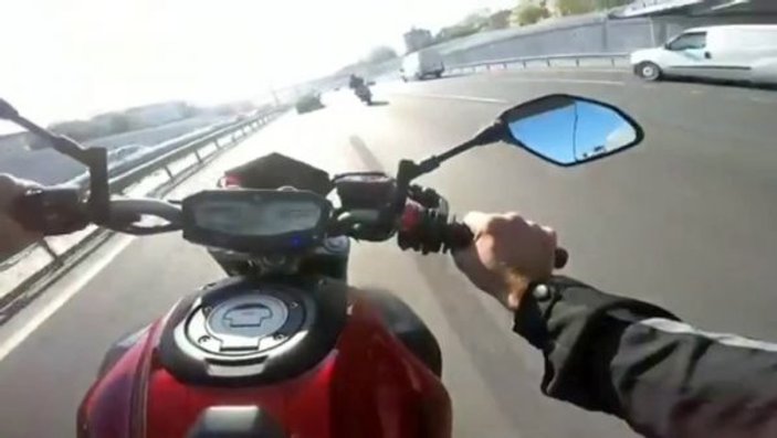 E-5’te motosikletli magandalardan makas gösterisi
