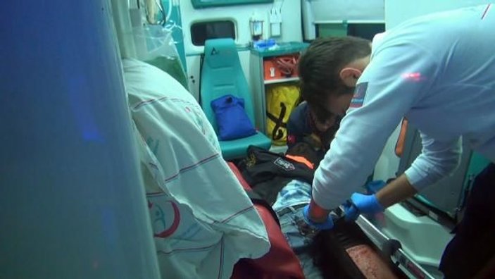 Karaman'da sigara vermediği için bacağından bıçaklandı