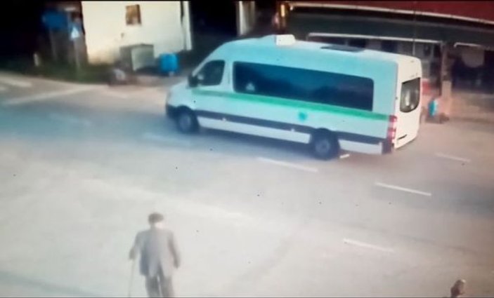 Tekirdağ’da durdurduğu minibüs 92 yaşındaki yayaya çarptı -1