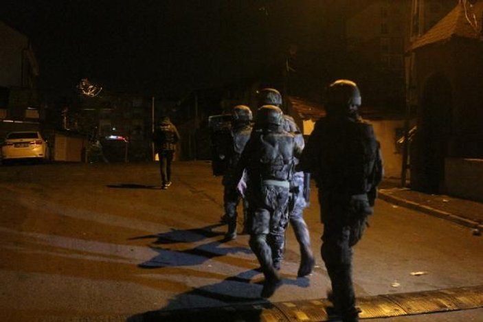 Gaziosmanpaşa'da uyuşturucu operasyonu: 40 gözaltı -1