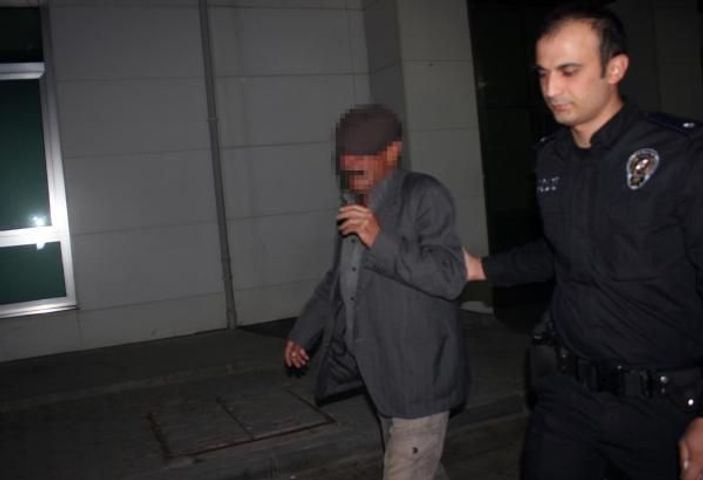 Tartıştığı oğlunu göğsünden bıçakladı -7