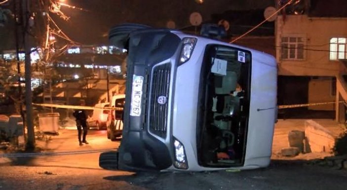 (Geniş Haber)Eyüpsultan'da okul servisi kaza yaptı: 7 çocuk yaralandı -1