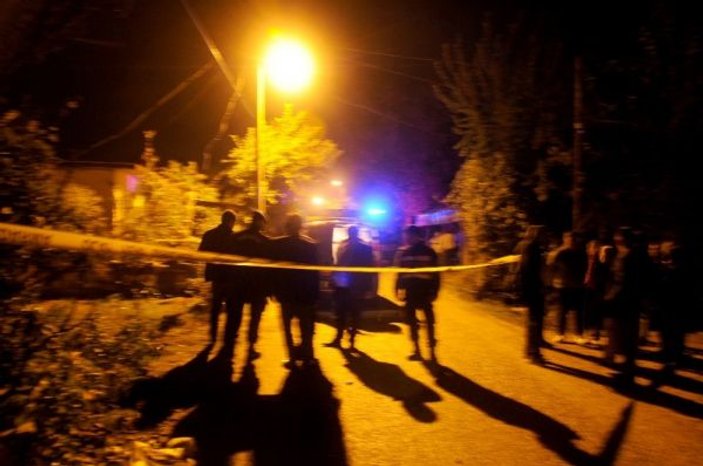 Antalya’da  kadın cinayeti: 1 ölü, 2 yaralı -4