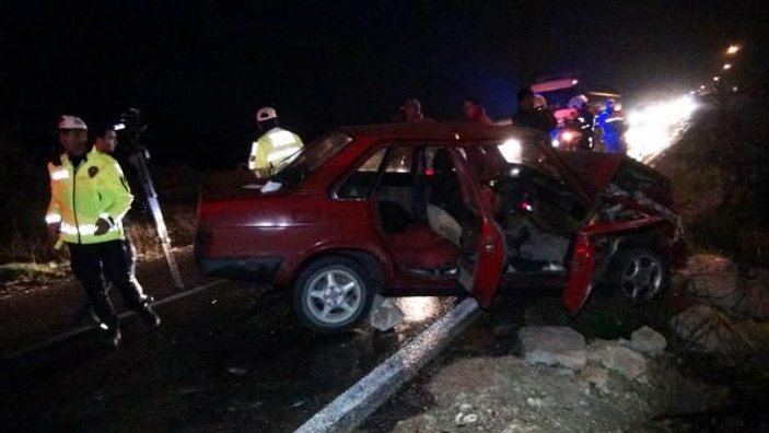 Kilis’te otomobiller çarpıştı: 4 yaralı -1