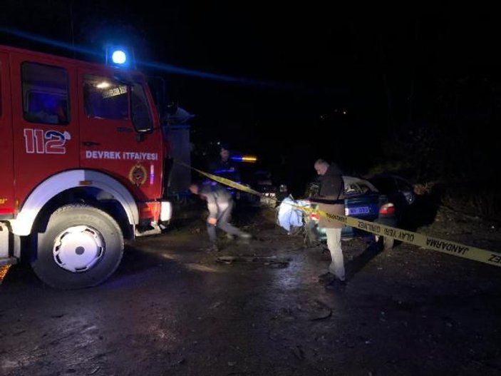 Zonguldak'ta 2 otomobil çarpıştı: 2 ölü, 1 yaralı -4