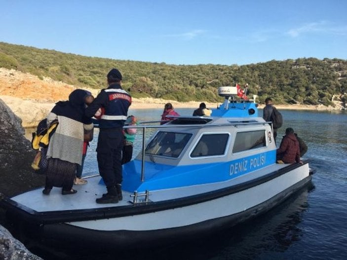 İzmir’de 28’i çocuk 60 düzensiz göçmen yakalandı -3