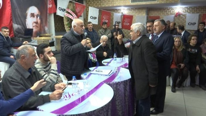 Elazığ’da CHP kongresinde yumruklu kavga -3
