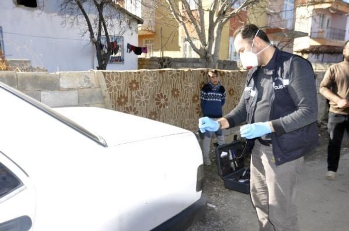 Konya'dan çalınan otomobil Karaman'da bulundu -4