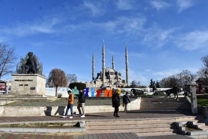 Yunan ve Bulgar turistler, Noel alışverişi için Edirne'ye akın ediyor -8