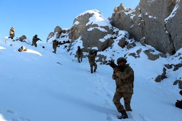 Tendürek Dağı'nda eksi 35 derecede vatan savunması -7