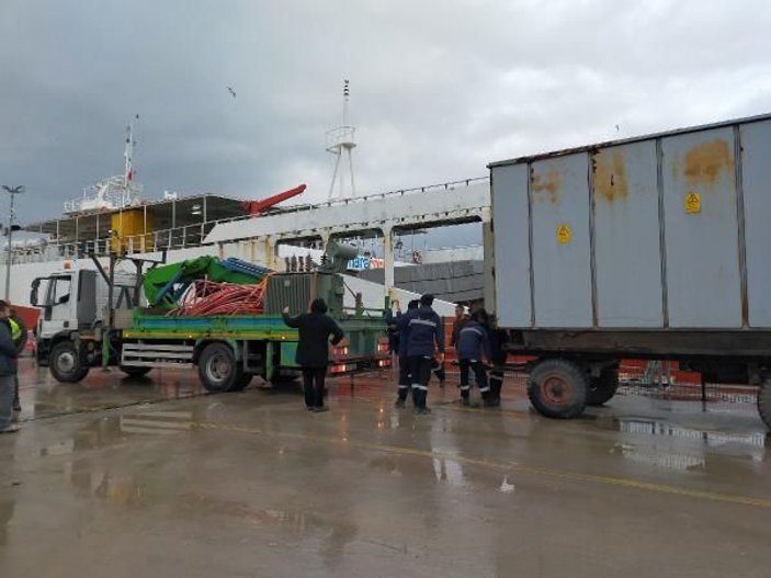 Marmara Adası'na elektrik verilemiyor, ekipler tamir için yola çıktı -7