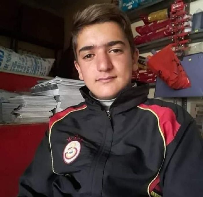 14 yaşındaki Serkan'ı öldüren yaşıtı 3 şüpheli adliyede -1