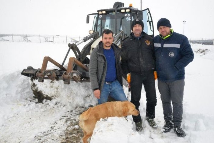 Kar yağışı yüzünden 2 gün boyunca mahsur kaldılar -1