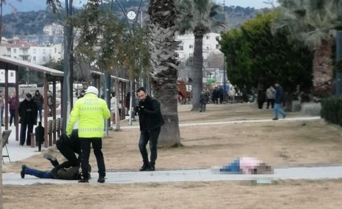 Parkta eşini vurdu, polis ve sağlık ekibi gelinceye kadar başında bekledi -1