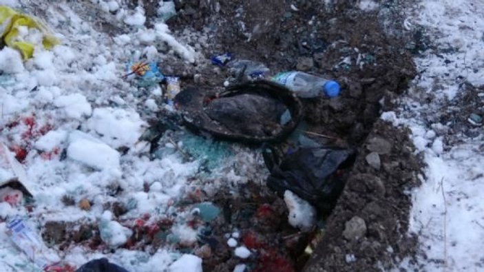 Karla mücadele çalışmasında greyder devrildi: Muhtar öldü, 2 operatör yaralı -7