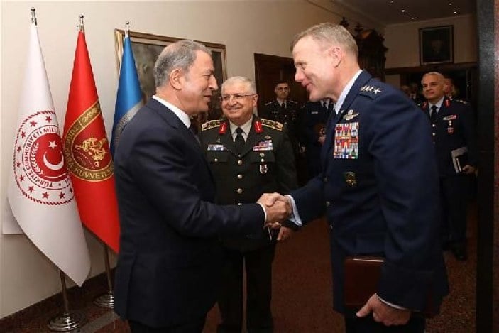 Bakan Akar, NATO Avrupa Müttefik Kuvvetler Komutanını kabul etti -4