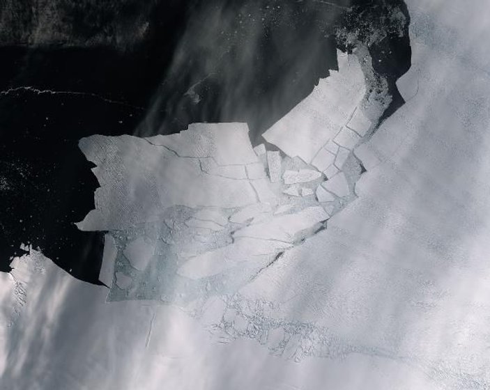Antartika’da Malta büyüklüğünde buzul yok oldu -1
