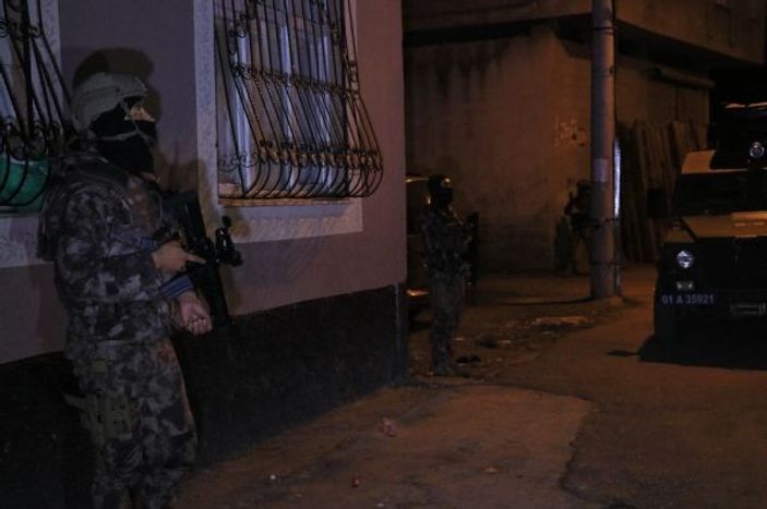 i Adana’da sosyal medya teröristlerine operasyon