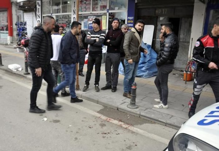 Karaman'da kendilerini polis olarak tanıtıp, hırsızlık yapan 4 kişi tutuklandı -8