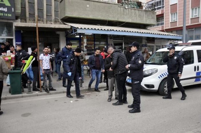 Karaman'da kendilerini polis olarak tanıtıp, hırsızlık yapan 4 kişi tutuklandı -9