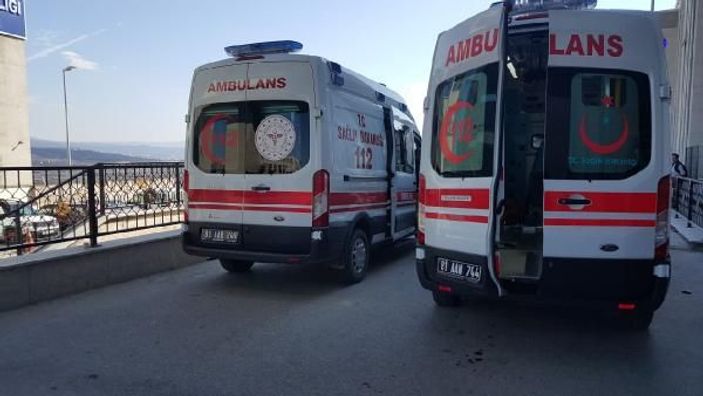 Çocukların oyun parkındaki kavgasına aileleri katıldı: 7 yaralı -1