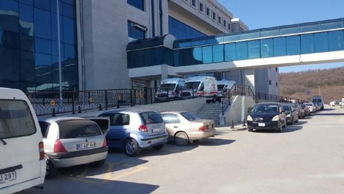 Çocukların oyun parkındaki kavgasına aileleri katıldı: 7 yaralı -2