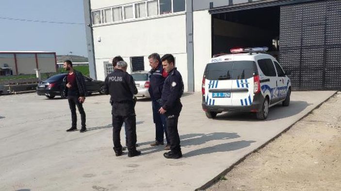 Kavga ettikleri kişilerden özür dilemeye gelince gözaltına alındılar -8