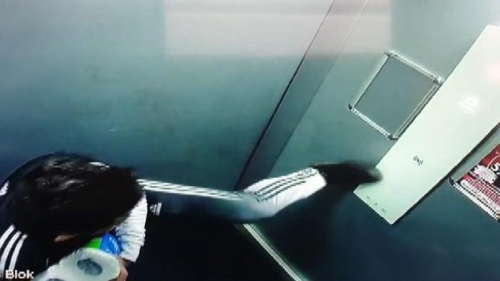 Sosyal medyada tepki çeken asansör görüntüleri -1