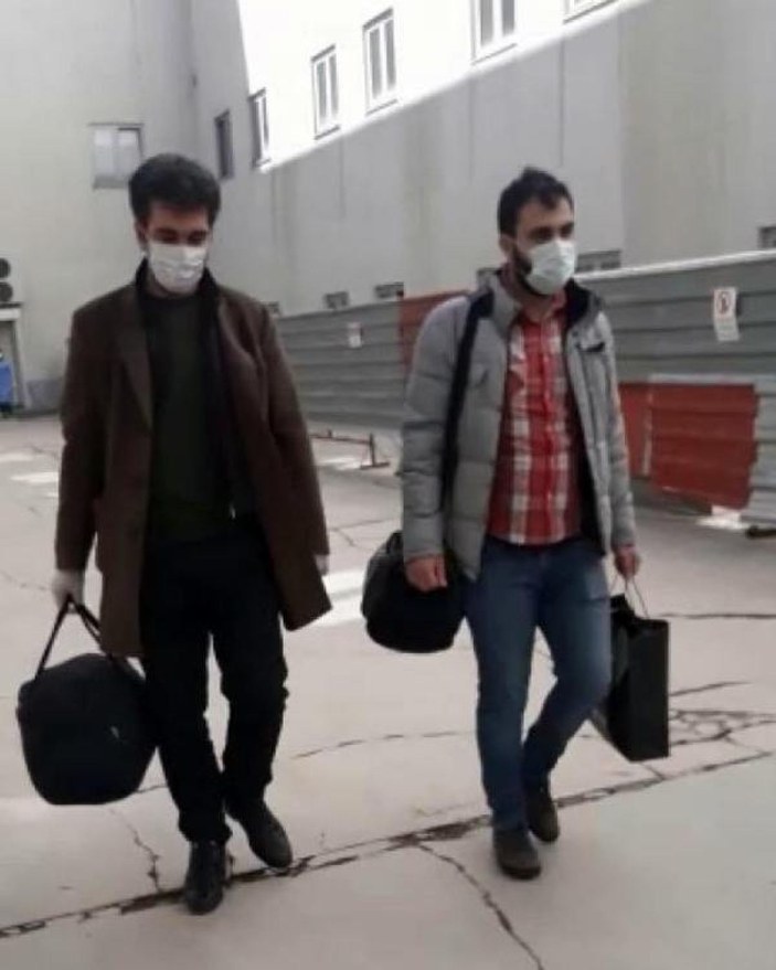 Erzurum'da, koronavirüsü yenen 2 doktor taburcu oldu -1