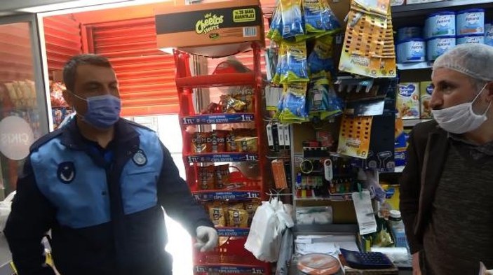 Sultangazi'de açık markete baskın: Müşteriler saklandı, market sahibi zorla içeri girdiler dedi -6