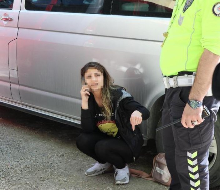 Yasağı deldi, eşini araçta bırakarak polisten kaçtı -5