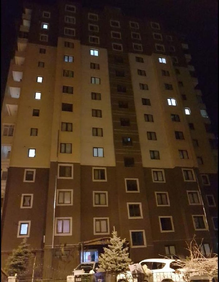 Kayseri'de 14 katlı bina karantinada