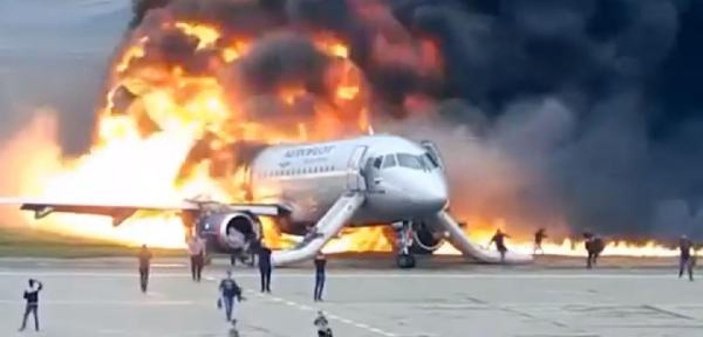 Rusya’da korkunç uçak kazasının yeni görüntüleri yayınlandı -3
