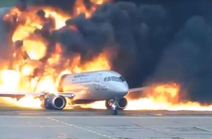 Rusya’da korkunç uçak kazasının yeni görüntüleri yayınlandı -1