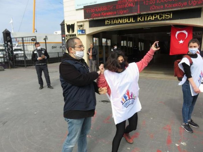 Kadıköy'de izinsiz 1 Mayıs gösterisine gözaltı -3