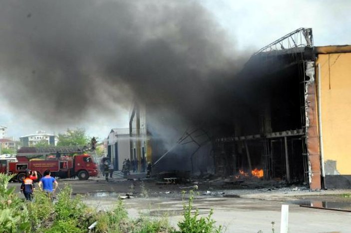Edirne'de, yapı market deposunda yangın (2) -5
