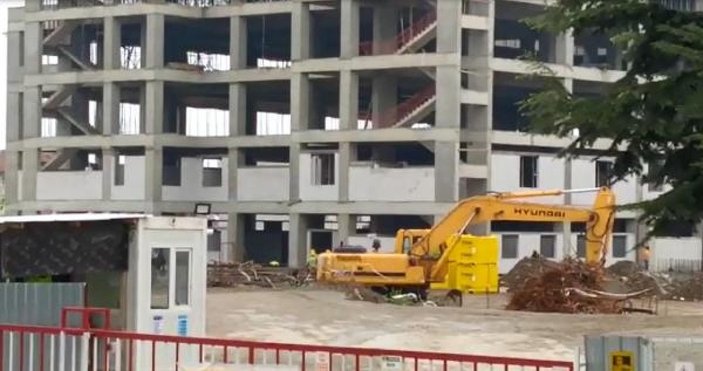 Hastane inşaatından düşen işçi öldü -4