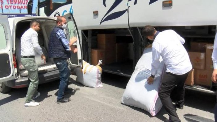 İstanbul'da yolcu bulamayan otobüsler yük taşımaya başladı -10