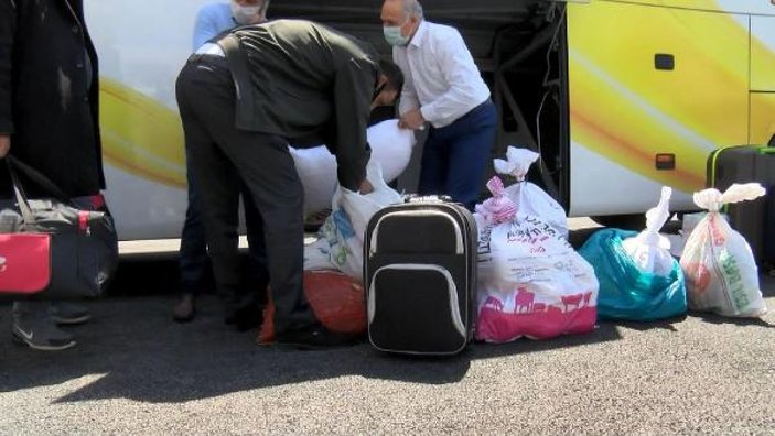 İstanbul'da yolcu bulamayan otobüsler yük taşımaya başladı -3