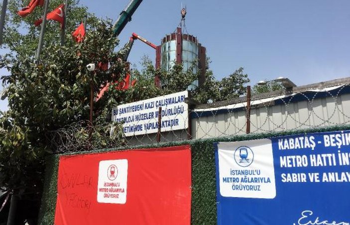 Beşiktaş Meydanı'ndaki Atatürk Anıtı kaldırılıyor -2