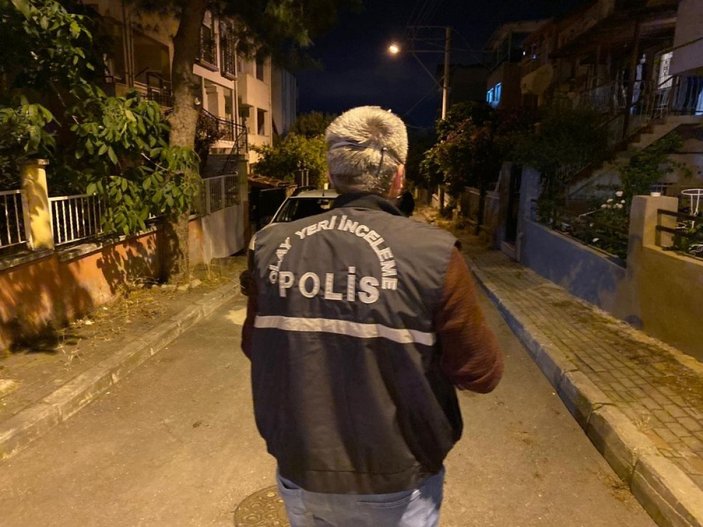 İzmir’de korkunç cinayet: 14 yerinden bıçaklanan şahıs, hayatını kaybetti -1