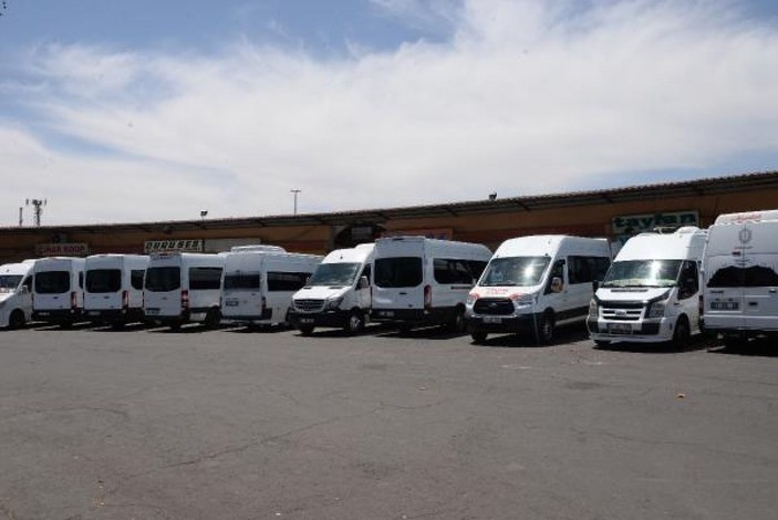 Diyarbakır'da 10 minibüs sürücüsü koronavirüse yakalandı