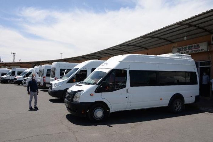 Diyarbakır'da 10 minibüs sürücüsü koronavirüse yakalandı